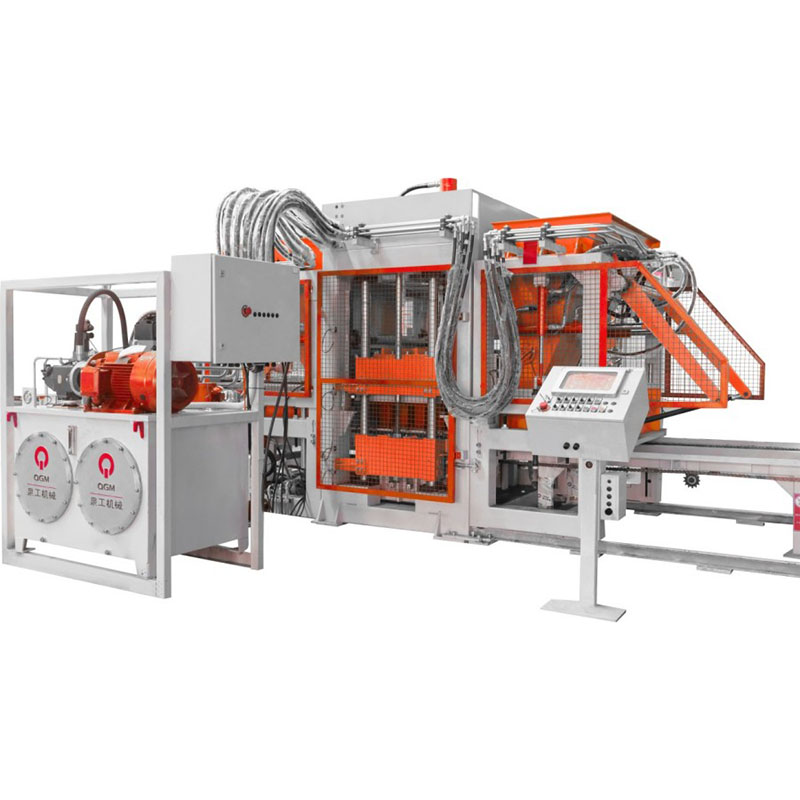 Helautomatisk blokkformingsmaskin for murstein